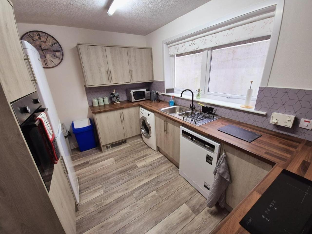 Marine House Holiday Home พอทรี ภายนอก รูปภาพ